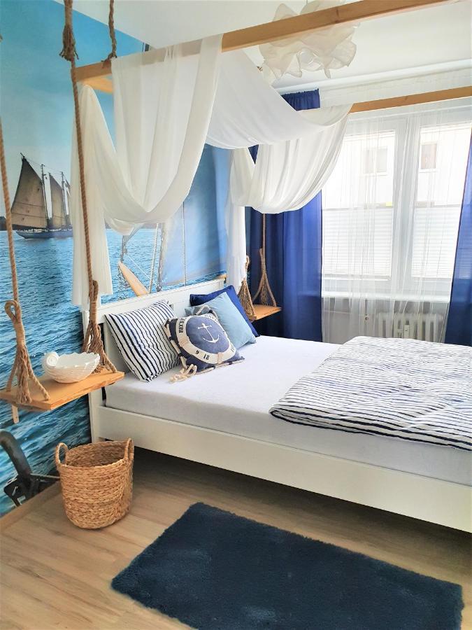 Wera - Klimatyczny Apartament 300 M Od Plazy Brzezno - Azw Гданьск Экстерьер фото