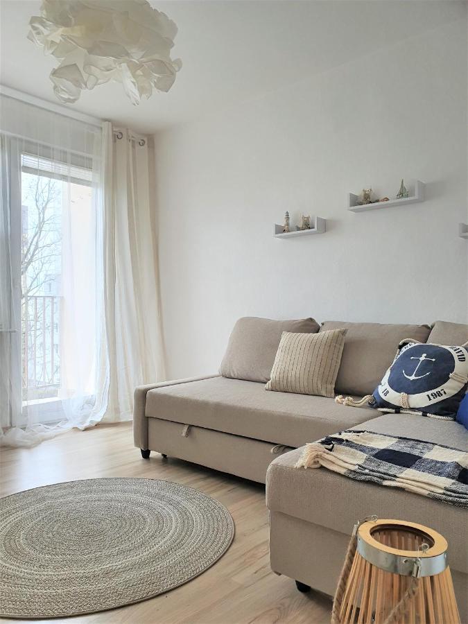 Wera - Klimatyczny Apartament 300 M Od Plazy Brzezno - Azw Гданьск Экстерьер фото